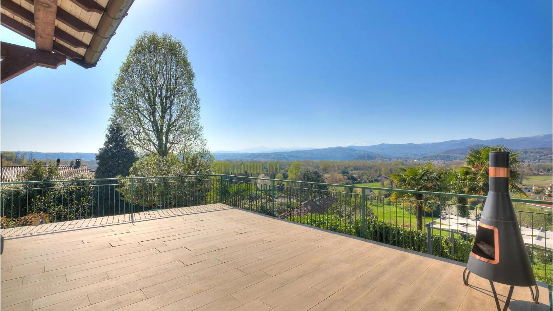Villa La Rocca Taino Italië